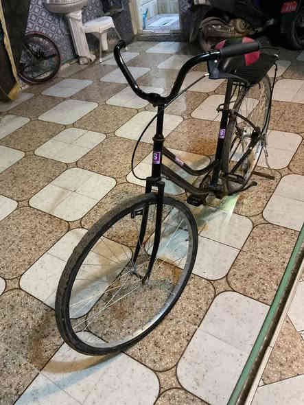 بايسكل حجم 27 بسعر 70 وبي مجال مكان قضاء النصر رقمي ***********
