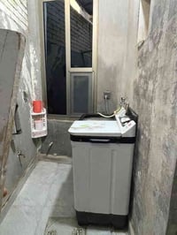 العزيزية الشهداء • ٢٥٠م • ٥ غرف