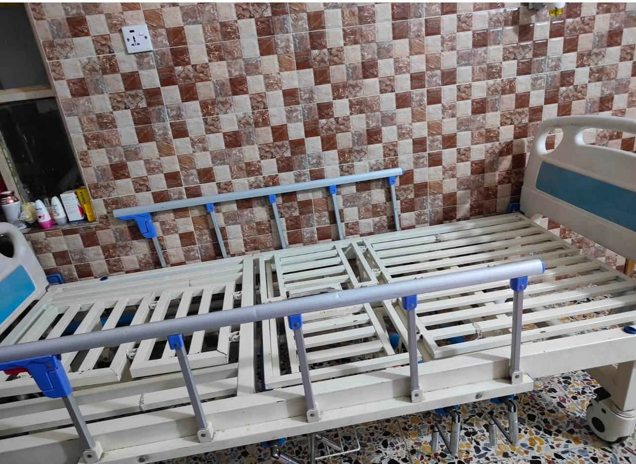 مستعجله ع بيعتهم لغرض الانتقال
غساله صحون سامسونج ب٢٥٠ الف 

طباخ فريش ب ١٠٠ الف

كونفيرا ب ١٥٠ الف

سرير طبي خمس حركات ب ٣٥٠ الف


**إذا كنت صاحب هذا الإعلان وتريد حذفه لأي سبب، رجاءا أرسل رسالة إلى الدعم الفني**