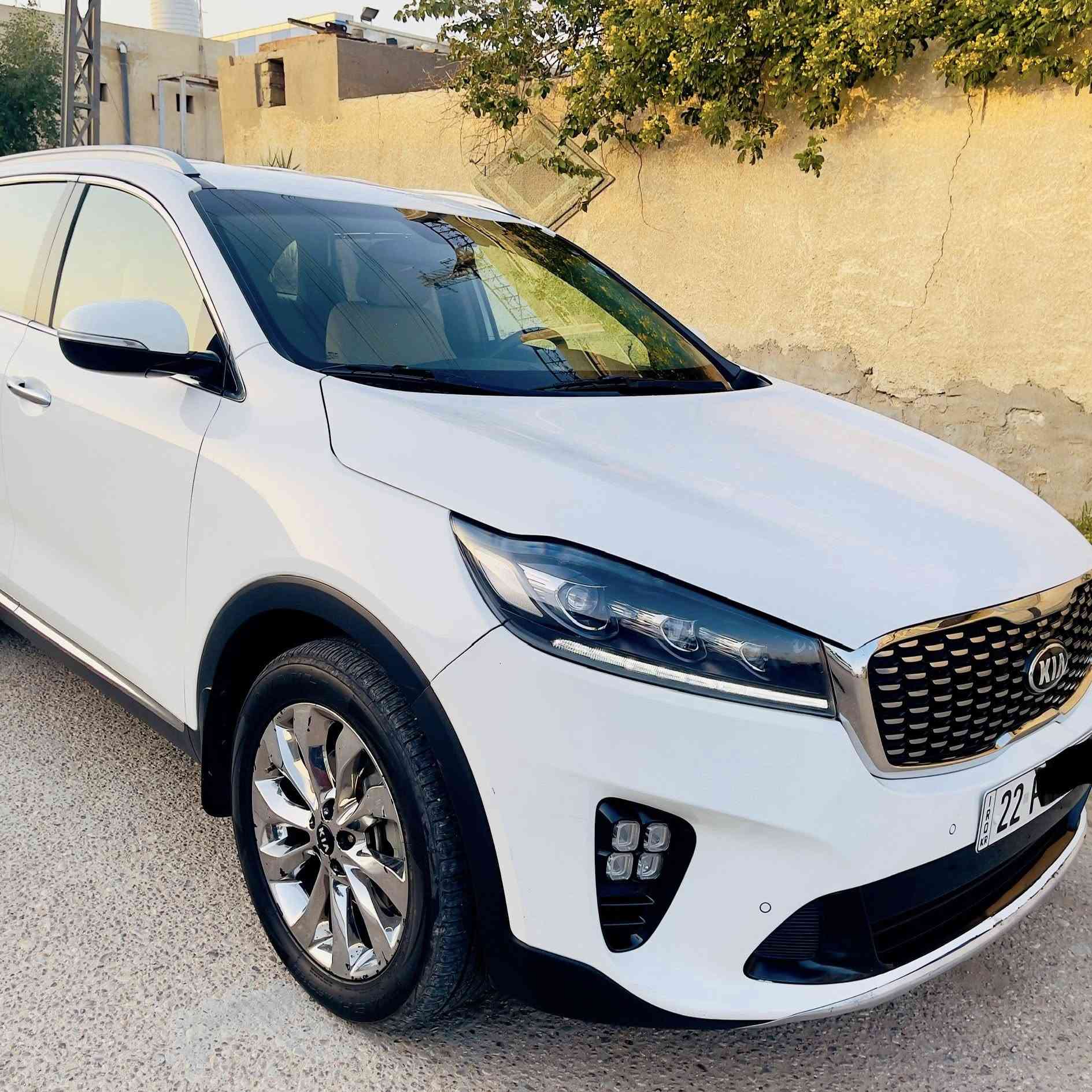 السلام عليكم كيا سورينتو 2018 شكل 20 رقم اربيل جديد كفاله وبيها سونار مرفق مع الصور 6 سلندر كير محرك كفاله طخم تاير جديد مواصفاتها معروفه السعر ( 245 ) بيها مجال حك الجيه للاستفسار *********** مكان السيارة ميسان
