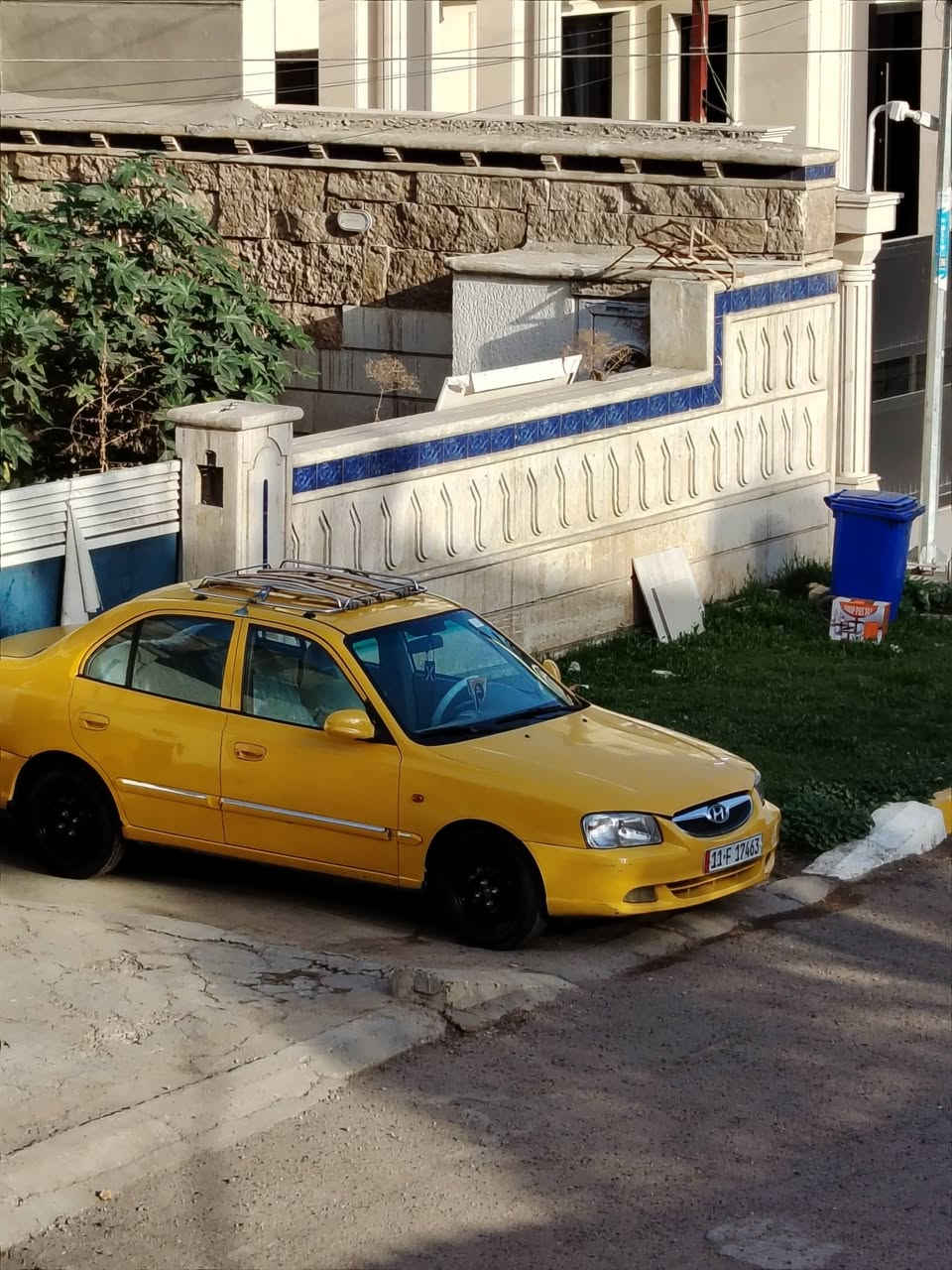 السلام عليكم سياره فيرنه مديل ١٤ سياره بلاديه ما بيه تبديل فقط معيوده جهزه حدديه تخم تيار تبريد ثلج 🥶 سياره هزه جديده بسمي تحويل ٢ يوم  مكان بغداد حي اور توصل عله هذه رقم ***********
