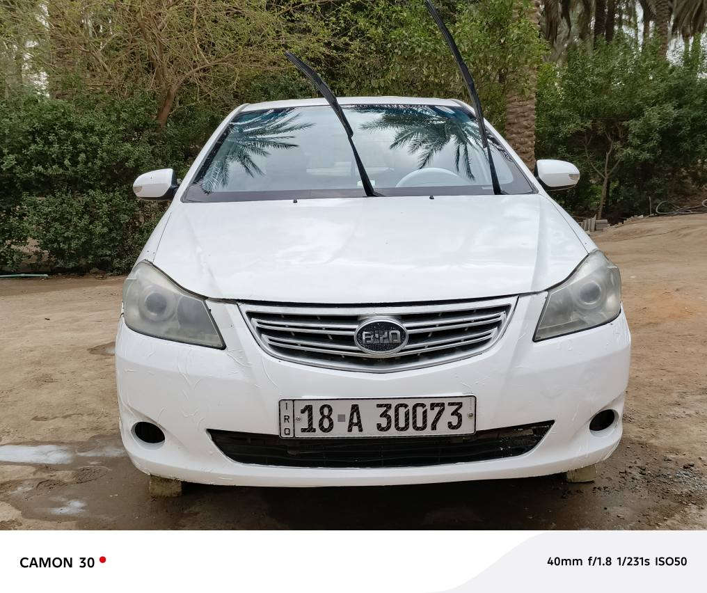 السلام عليكم بيوايدي G3 2013 سياره خير من الله مكاني كربلاء العسر 45وبيها مجال بسيط 
مكلف بالنشر رقم راعي السياره *********** كربلاء, العراق
