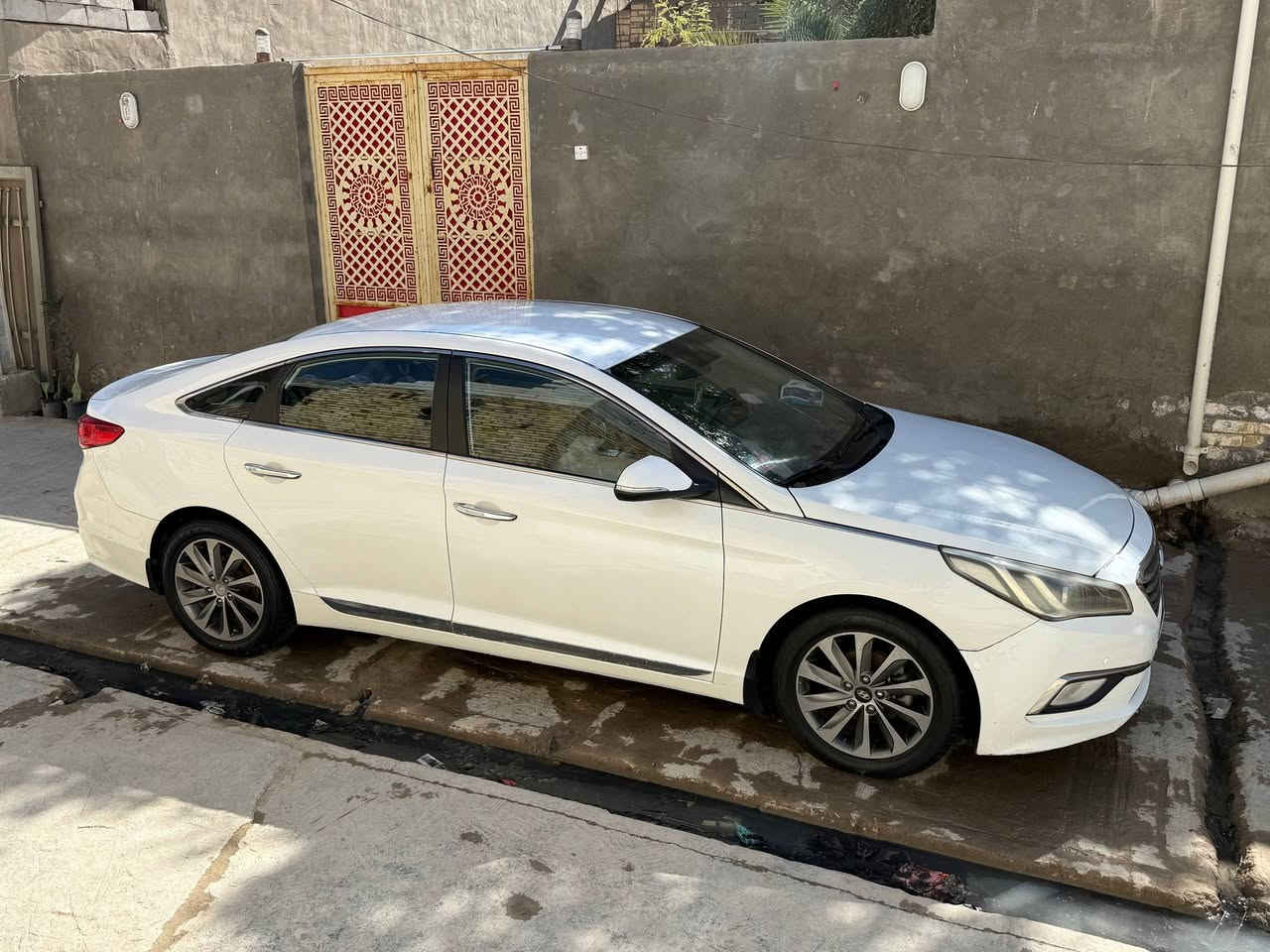 السلام عليكم
سوناتا خليجي 2015 محرك 2400 دوش سيارة جاهز حدادية تخم تاير جديد تبريد ثلج رقمها نجف بأسمي  
العنوان / الديوانية غماس /140سعرها وبيه مجال
رقم الهاتف***********
