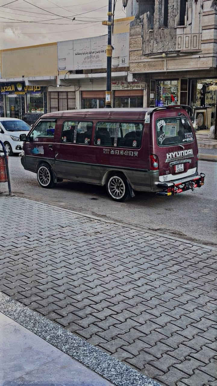 سلام علكم كيا هونداي لبيع موديل1995  رقم كليزي سنويا 27 رقم مبيل ***********
