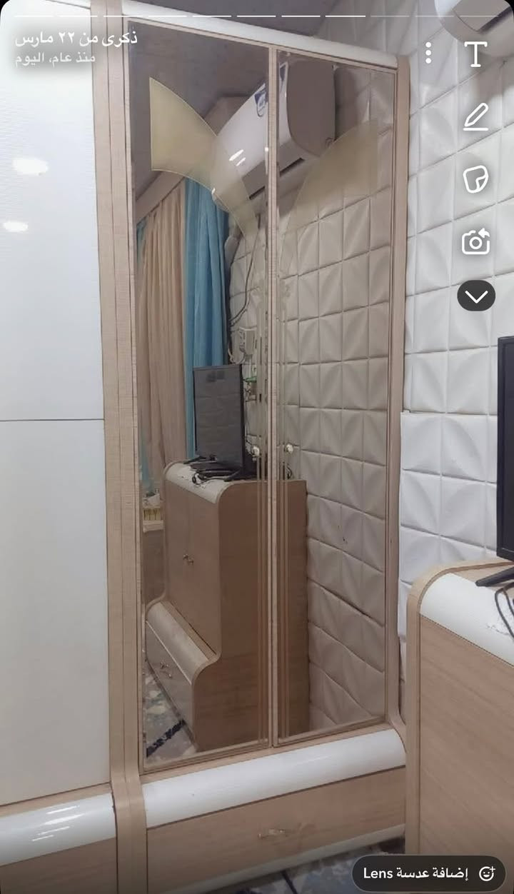 السلام عليكم غرفه تركيه فخمه ١٣ قطعه للبيع السعر مليون ونص وبيها مجال مكان حصيبه الشرقيه هاتف ***********
