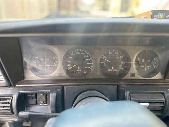 بغداد 
سلام عليكم 
ولدز 1990
مكينه 3100
بغداد بسمي 
ما نقصها شي 
سعر 48

‭0771 809 7344‬
