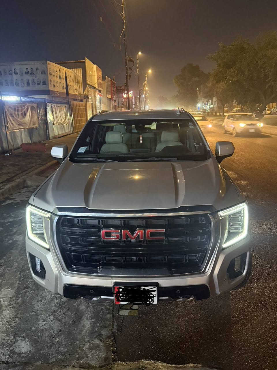 مرحبا عيوني
جمسي يوكن اجره رقم اربيل فحص وهزه جديد وبسمي خليجيه كفاله عامه مديل ٢٠٢٢ صندوك كهربائي وشاشه دجتل ماشي 300 حقيقي ورادار خلفي امامي السيارة جاهزه من كلشي 🚗✨
مكان سياره بغداد 📍🇮🇶
الهاتف *********** 📞📱
