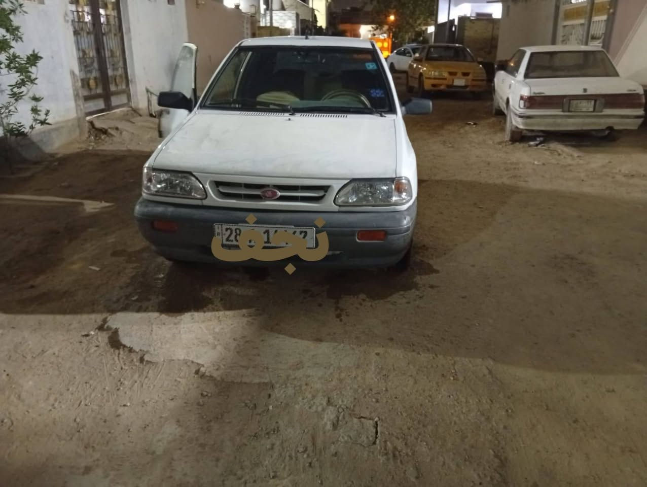 سلام عليكم سايبه مديل 12 مكينه وكير وحدايه  كهربائياتها شغال  تخم تاير  سنويه 31 نكليزي  سعر 30 وبيهه مجال قليل المكان نجف  *********** عادي مراوس
