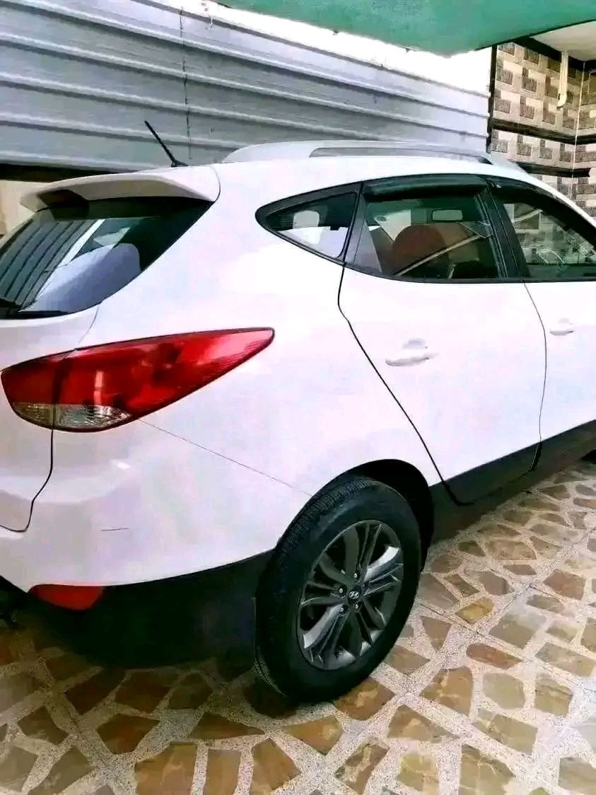 توكسن موديل 2014خليجي رقم دهوك جديد كابون بانزين محرك كير شرط ضرر جاملغ اليسار الشاري يفحص وبيها ملاحضات رصعات #السعر_155_وبيهامجال شاري اتصل على الرقم 🔴***********🔴مندوب الثقه بادارت ابو محمود بيع سريع عندك سياره ارسل صور السياره وتفاصيل على الواتساب رقم موبايل🔴 ***********🔴موصل الايسر
