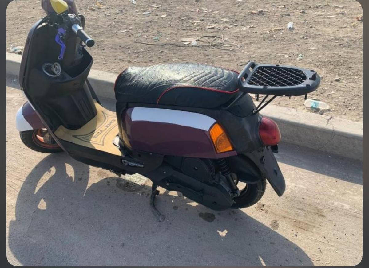 سلام عليكم دراجه بوليس لبيع المكان بغداد محموديه السعر ٤٠٠الاتصال علاه الرقم متواجد***********او مراوس حسب القناعه
