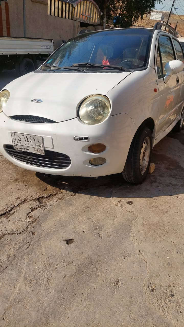 سلام عليكم 
للبيع كيو كيو كير اوتو موديل 2012 
رقم بغداد تحويل مباشر سياره مابيها صبغ مكفولة 
مكاني بغداد السعر 26 ورقة محرك 4 سلندر 
***********
