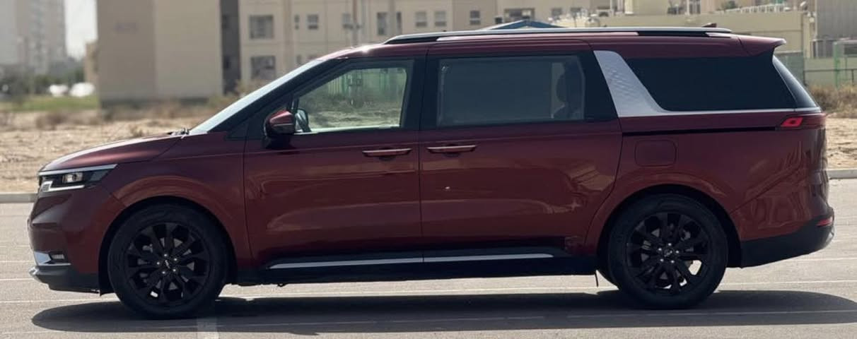 كيا كرنفال SX-Prestige موديل 2024
فول مواصفات – وارد أمريكي

📍 رقم بغداد
📍 الموقع: بغداد – الكرادة شارع 42

🔹 المواصفات:
• محرك V6 سعة 3.5 لتر
• قير أوتوماتيك 8 سرعات
• نظام الدفع الأمامي FWD
• شاشة كبيرة + Apple CarPlay / Android Auto
• كاميرات 360°
• حساسات أمامية وخلفية (سونار)
• رادار + مانع اصطدام
• مثبت سرعة ذكي
• فتحة سقف بانوراما
• بابين جانبيين كهرباء
• باب خلفي كهرباء
• تبريد وتسخين للمقاعد
• مقاعد جلد فخمة
• 3 صفوف مقاعد (7 ركاب)
• شاحن لاسلكي
• تشغيل بصمة
• إضاءة LED كاملة

🔹 المسافة المقطوعة: 1989 ميل فقط

🔹 الضرر:
جاملغ + بنيد وجاملغ خلفي
مصلحات والسيارة بيها بارد وشخوط + السونار موجود 

💰 السعر: 23,900 دولار
بي مجال بسيط للجادين

📞 للاستفسار:
خاص أو واتساب
***********
