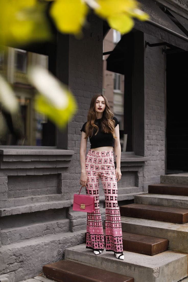 ZARA أصلي
جديد بالليبل 
قياس M
قماشه ذاب نفسه


**إذا كنت صاحب هذا الإعلان وتريد حذفه لأي سبب، رجاءا أرسل رسالة إلى الدعم الفني**