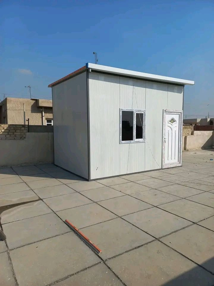 يوجد لدينا حداد متنقله وحداد عامه وتنصيب الكرفانات والساندويتش سقائف الحديثه منها المقوسه والعدله عنوان سامراء ***********
الحداد بلال سيد
