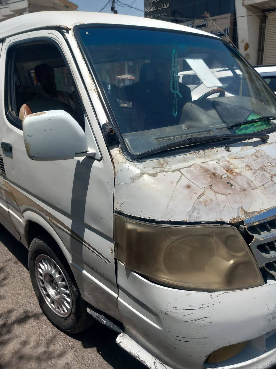 فتون ٢٠٠٩ جاهزه للبيع مكينه وكير واكسن حداديه  ابيع هلموجود بدي شوف العين دوشمه نضيفه السعر ١٨ مكاني النجف ***********
