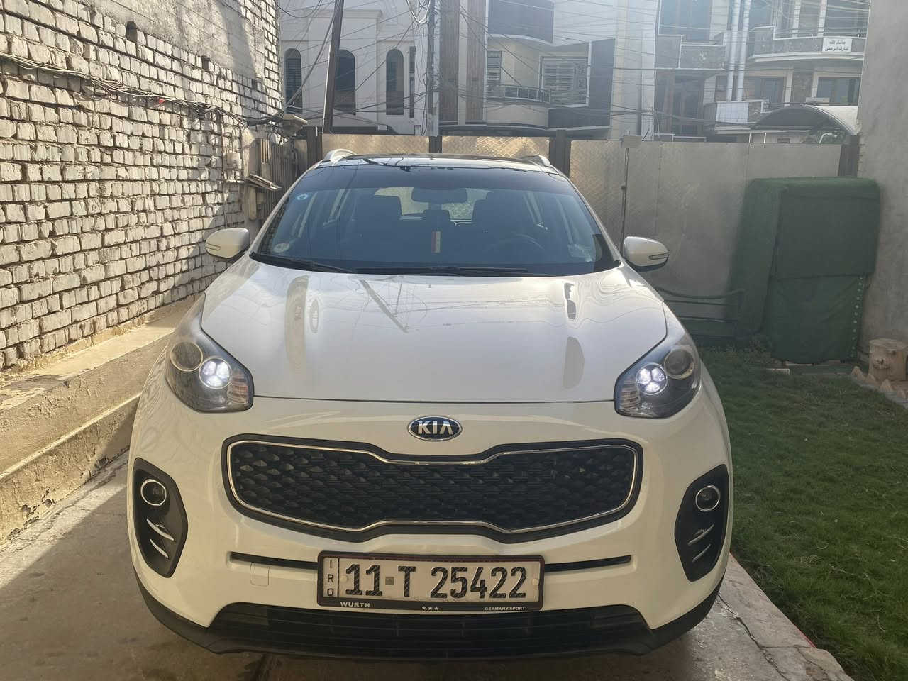 السلام عليكم سبورتج 2018 خليجي السياره بيها بارد خفيف اسفل الباب مال الصدر والخلفية فقط جاهزه مناقصها اي شي سعرها 180 وبيها مجال بسيط مكان السيارة صليخ ال600 اليحب يستفسر يتصل ***********
