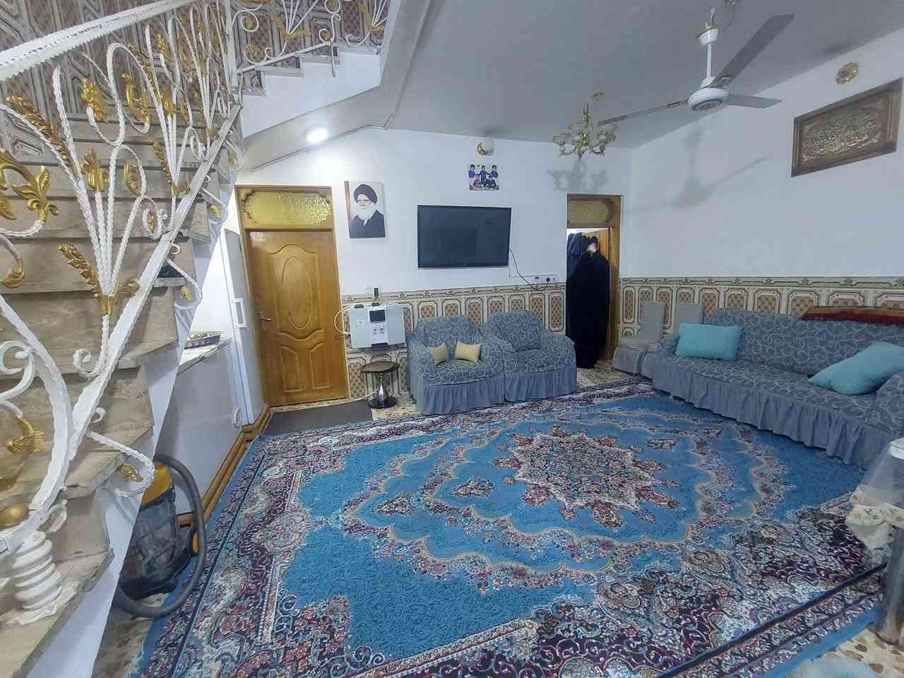 دار للبيع 125 متر بالنجف  حي ميسان قطاع 84 طابو صرف
منطقة الشريط عرض الشارع 15 متر
طابقين كونكريت مسلح

الطابق الأول / غرفة وصالة وأستقبال ومطبخ وصحيات داخلية وخارجية
الطابق الثاني / غرفتين نظام سويت   وصالة 

السعر 183 مع المجال. .....D

للأستفسار *********** واتساب أيضاً موجود
