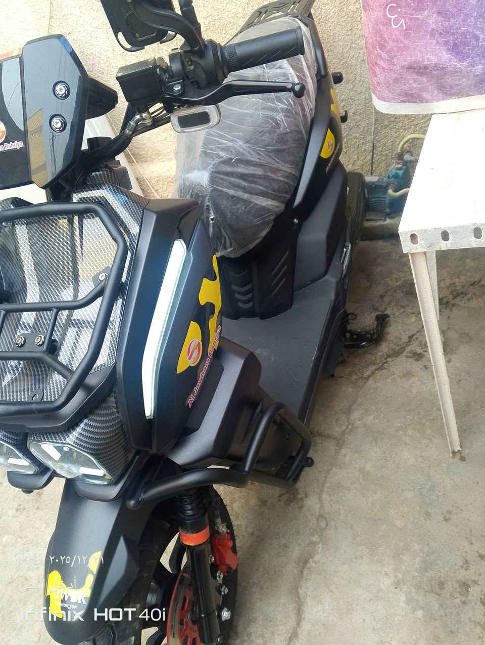 حجم الملف _ 5000_ w...السرعه _130 حقيقي_...بلوتوث...نظام _APS_ أمامي خلفي .دسك أمامي خلفي..اطارات جبلي أمامي خلفي لدات أماميه خلفيه  شاحنه اصليه تدعم الشحن السريع والأيقاف الذاتي عند امتلاء البطاريه...وتر برو ..ضد الماء...سويجين .وبصمتين ..تشغيل بصمه وسويج وجهاز مانع سرقه وتشغيل عن بعد...دراجه معروفه بقوته والي يستفسر عنه على اليوتيوب....وكالة استيراد _الجوهره البحريه_..السعر (مليون و300) مكاني بغداد الغزالية رقمي *********** أو واتس اب ***********
