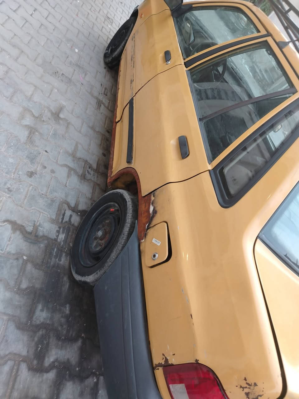 السلام عليكم سايبه ٢٠١١ مكينه كير تبريد كله جاهز مجرد خياسة ومعمرهن ٢١ ورقه عليها غرامه تريد اني اسدد تريد انت ***********
