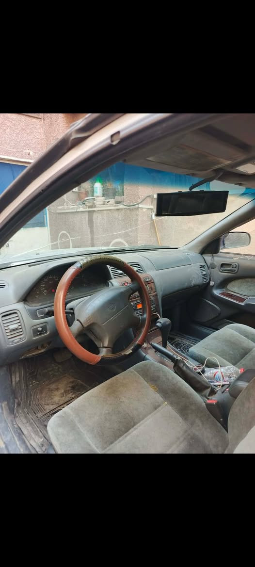 السلام عليكم نيسان موديل 98  مكينه 300 وكير حاويه رقم الانجليزي الجديد سنويه 30 صدر امامي وخلفي جديده كهربائي كلها شغاله  تبريد ما يشتغل بيه ليك سياره كالم مكمله مكان بغداد الطالبيه *********** السعر 44 وبيه مجال
