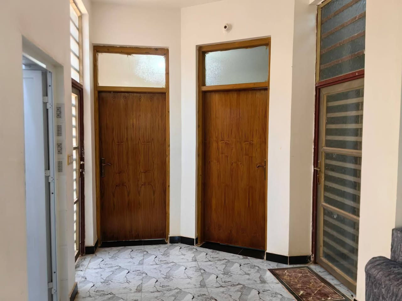 السلام عليكم
بيت للبيع مساحه ١٦٠ متر بحي الاسرى الزراعي شارع حسينيه ام الحسن والصور ملحقة بالمنشور للاستفسار ***********
