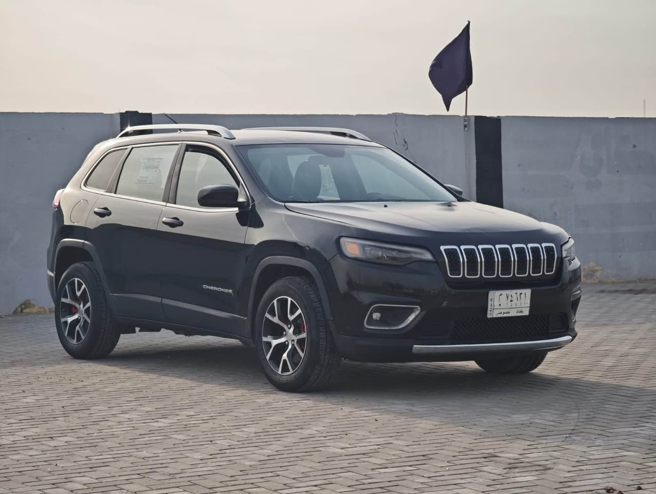 جيب بزون 2019فول عدة الفتحه (***********)حادثه جاملغ وبنيد بدون دواخل مكينه 2400حداده تخم تاير كله جديد مكينه جديده مكينه وكير كفاله رقم بغداد معوقين مكان السياره البصره بيع ومراوس حسب القناعه السعر 105وبيها مجال بسيط البصرة, العراق
