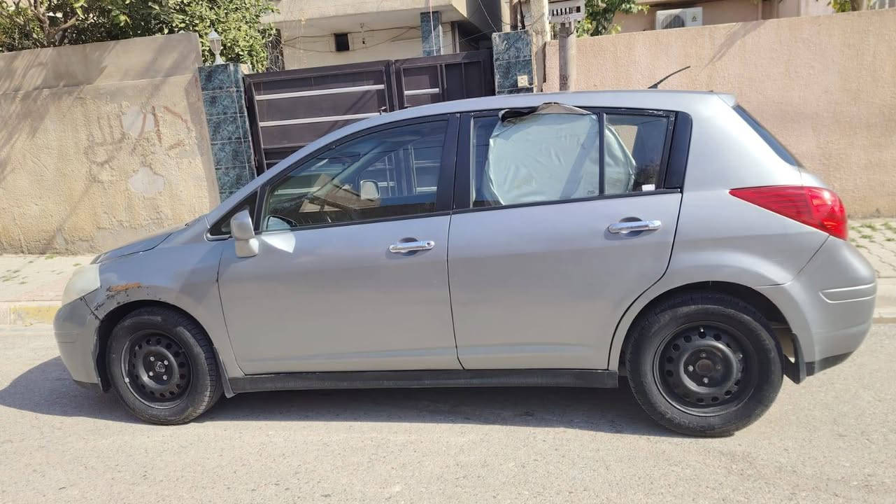 نيسان فيرسا لبيع لبيع كير اوتماتيك مشروع وطني رقم صلاح الدين سياره مال بيت موديل 2011  سعره 70 وبي مجال قليل شراي يتصل ***********
