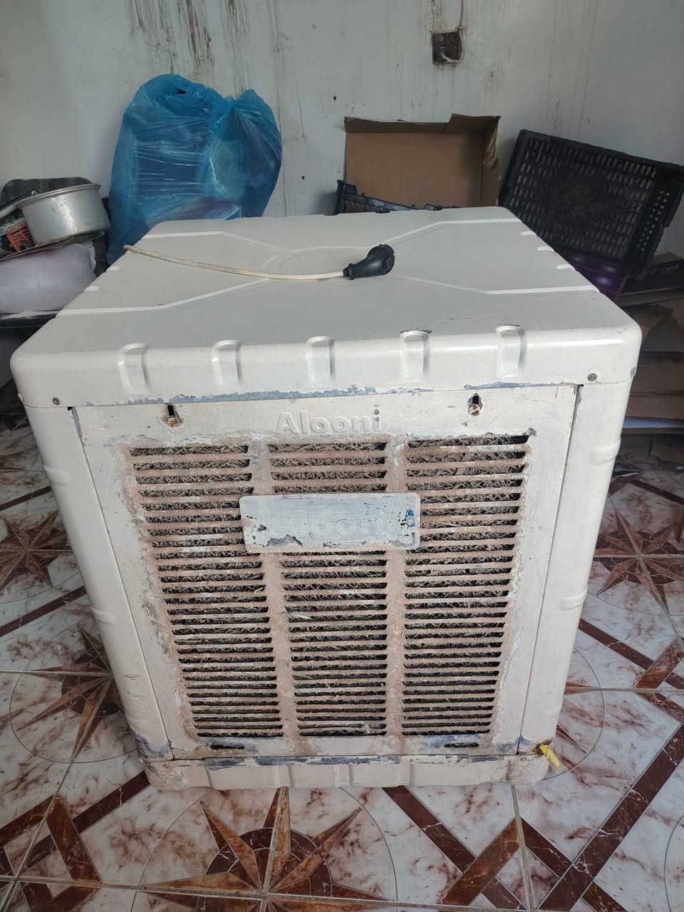 مبرده سوبر الكيترك حجم ثنين اونص80 الف
مبرده حجم ثنين اونص تشتغل سرعتين 75الف
طباخ أخو الجديد 20الف
*********** كركوك, العراق
