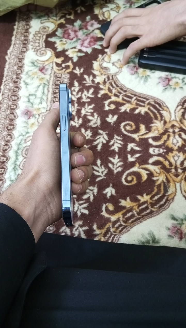 السلام عليكم اخوان عندي هاذا 13 برو للبيع بطاريه 86 ذاكره 128 تك باقي تفاصيل خاص مفتوح


**إذا كنت صاحب هذا الإعلان وتريد حذفه لأي سبب، رجاءا أرسل رسالة إلى الدعم الفني**