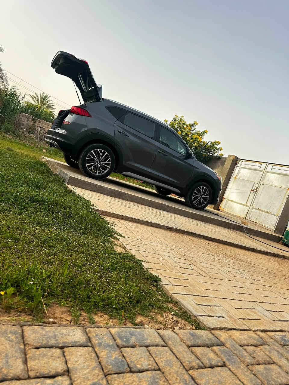 توكسان 2019
امريكي
2400Gdi
بصمه
كشنات تدفئة
اوتو هولد
تحديد مسار
مثبت سرعة
سايد بريك دكمة
شاشه +كامرات
حساسات
وضعيات قياده
رقم بغداد
تحويل مباشر
سونار مرفق مع الصور
السعر 145 وبيه مجال قليل


**إذا كنت صاحب هذا الإعلان وتريد حذفه لأي سبب، رجاءا أرسل رسالة إلى الدعم الفني**