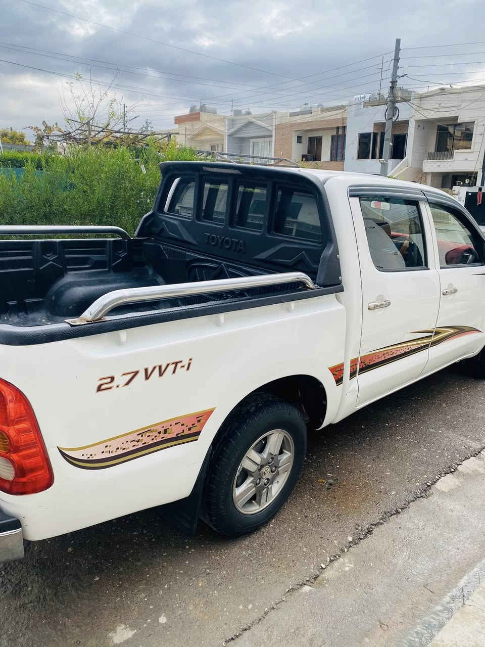 السلام عليكم بيكم 2009 شاصي 19
ماشي 240 الف ابلادي 

محرك مامفتوح شرط 

طخم تايرات اصلي ياباني 

بدون صبغ العنوان صلاح الدين الشركاط 

السعر167 وبي مجال  

***********
