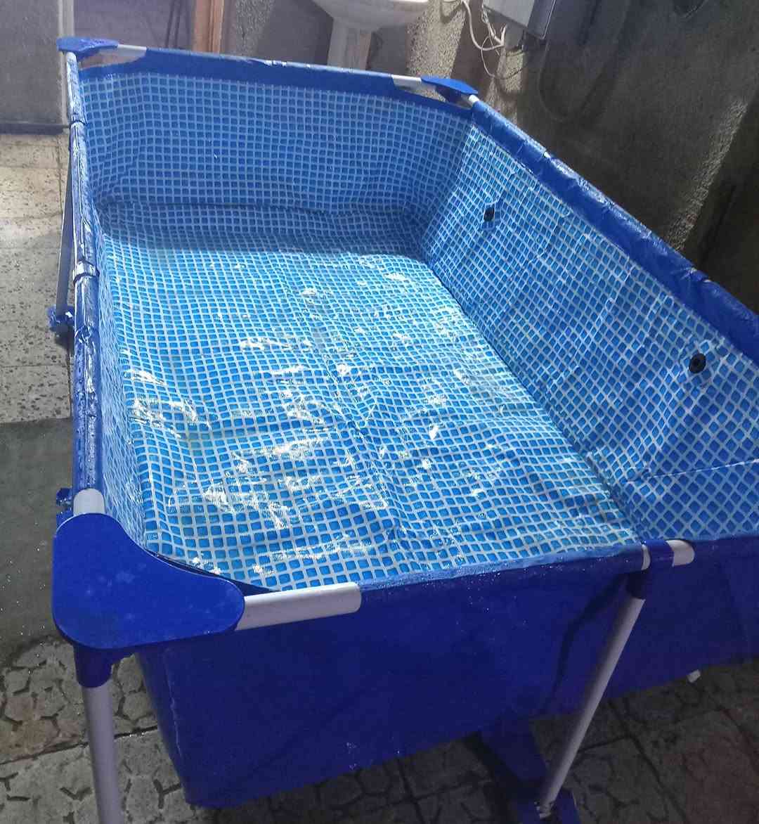 السلام عليكم مسبح كبير الطول ٢٧٠ والعرض ١٧٠ والارتفاع ٧٠ مستخدم بس العام الشراري يدخل واتساب رقم ***********
