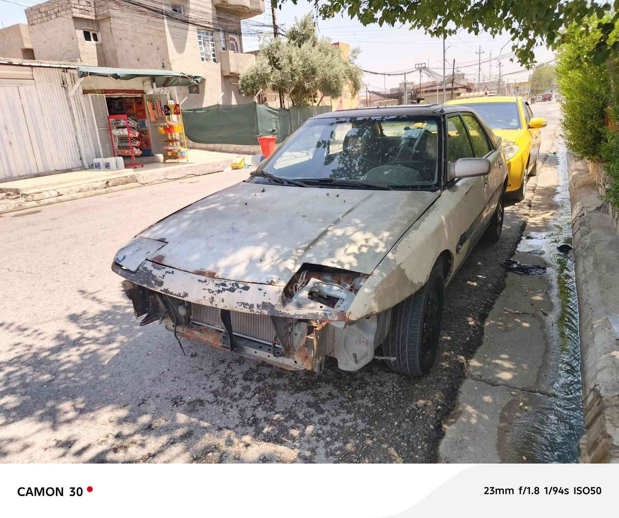 مازده للبيع 
ضرر مثل ما موضح بالصوره بدون خياس حداديه تعبانه بوربرين البور كايم 
محرك كير شرط باتري جديد
 مسجل + سستم سماعات
كاربون بانزين سنويه 2028
الشرعي جيراني شرط التحويل 
سعر 14 وبيها مجال شي قليل 
ماجاوب خاص ولا تعليق شراي خابر عنوان موصل جانب الايسر حي الزهراء رقم ***********
