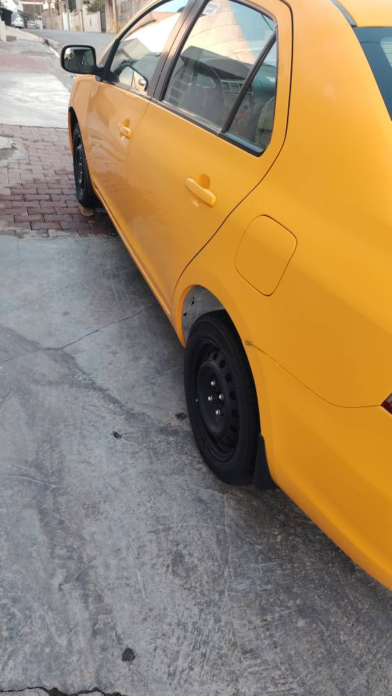 تويتا يارس 2012 كيرو مةكينةي بةشةرت سةنةوي تازةية كلينة تةقةو  رةقةي بةشةرت *********** _*********** كركوك, العراق
