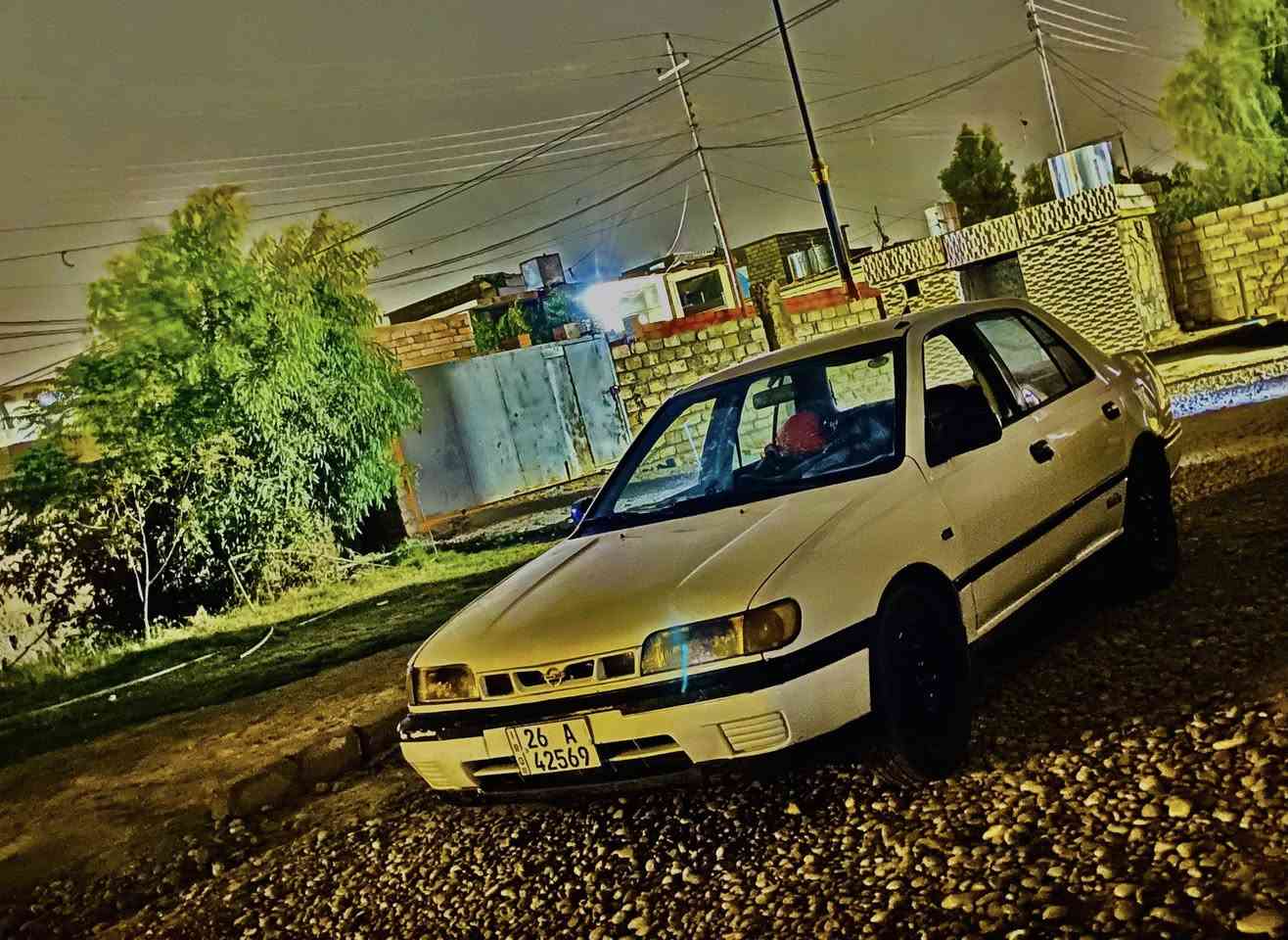 السلام عليكم صني للبيع موديل ٩٣سنويه لل ٣٠يلا تنتهي كير محرك شرط ٤تواير جديد سياره جاهزه السعر ٣٥وبيها مجال /***********
