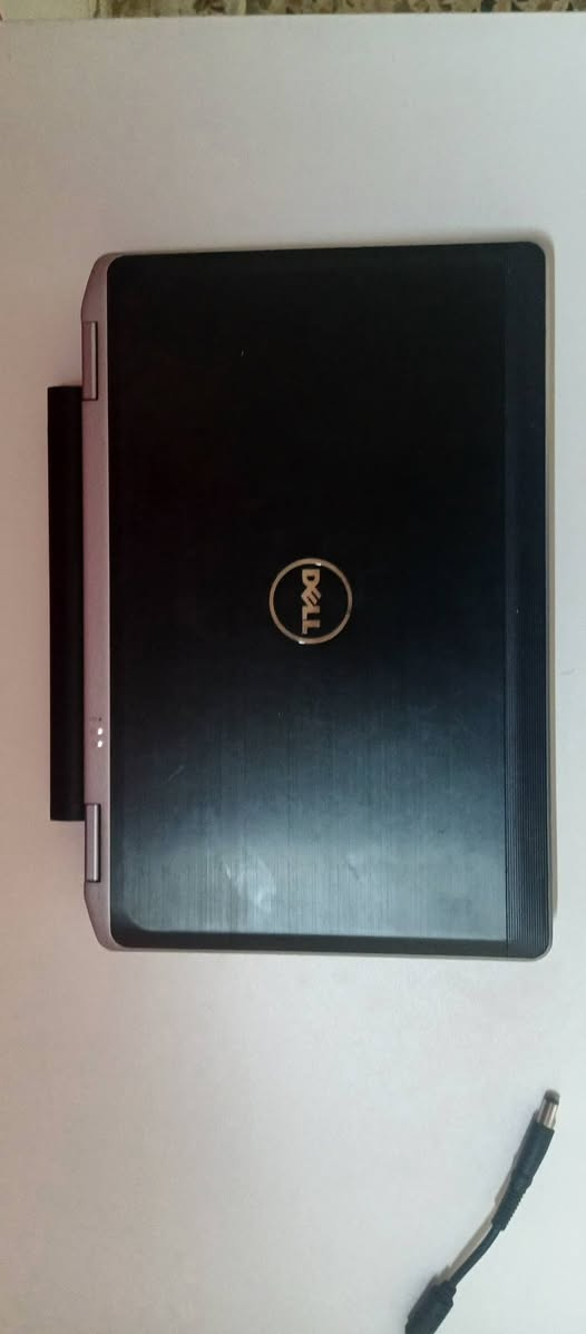 سلام عليكم
عندي لاتوب جهاز نضيف مواصفاته موجوده بل صوره ويا هديه ماوس وسماعه ويا شاحنة اصلي ونظام وندوز 10 وگدامكم جاي تنزل بيس وجهاز حلو ومرتب وقوي وقابله لزياده رامات ليصبح اقوه حط سعرك وتوصيل عليه


**إذا كنت صاحب هذا الإعلان وتريد حذفه لأي سبب، رجاءا أرسل رسالة إلى الدعم الفني**