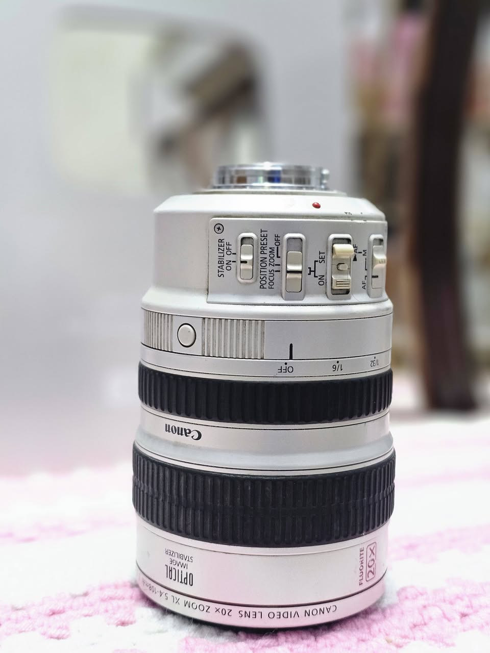 للبيع عدسة كانون
*********** 
متواجد ع واتس اب
