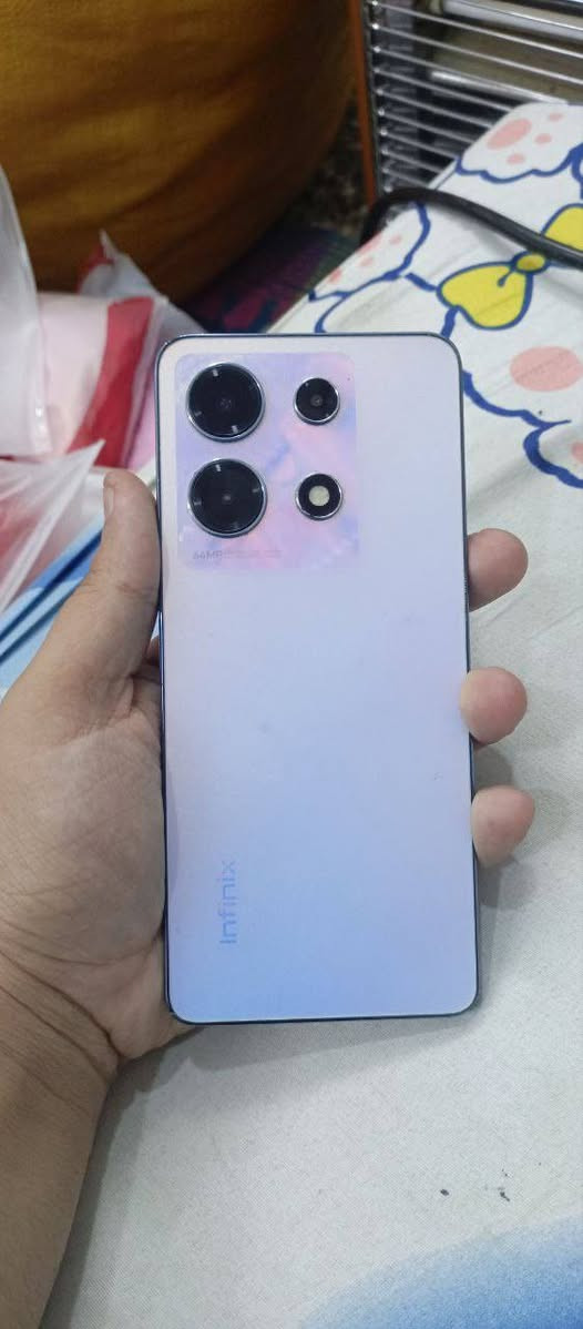 سلام عليكم انفنكس نوت 30 مواصفات فول مكفول جهاز كله ولا مبدل بي ايشيء سعره 170 مكاني بغداد رقم *********** واتساب فقط
