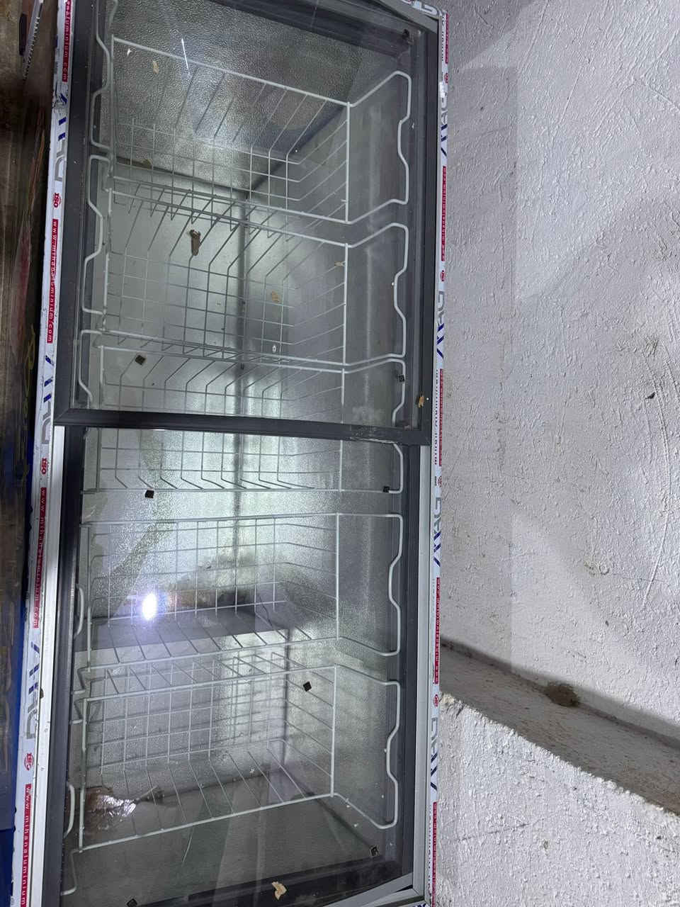 فقط ب٤٥٠ الف جملة الجملة

مجمدات
 حجم ١٨ طول متر ونص عرض ٦٠
برازيلي ابو الحاسبة جديد ما مستخدم اسعار جملة الجملة 
العنوان البصرة طريق ابو الخصيب الداخلي 
منطقة حمدان
***********
