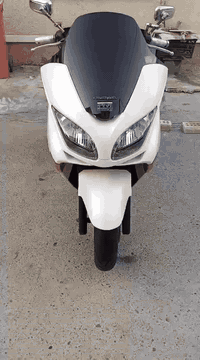 يا اللة دراجة فورزة 9/0 لون ابيض صدفي بك لايت كرستال المسافة المقطوعة ...