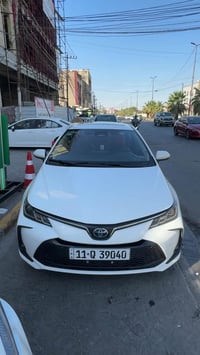 كورلا هايبرد  موديل ٢٠٢٤  ماشيه ٢٦ الف  السعر ١٥٤ وبيها مجال بسيط  مكا...