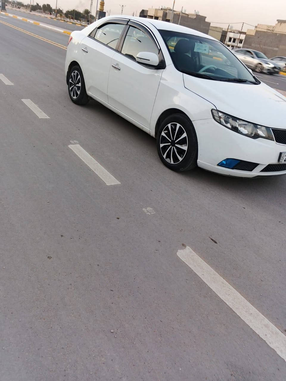 السلام عليكم سيراتو موديل 13 خليجي نص فول مواصفات شاشه كامره خلفيه حساست خلفي امامي شفتات ستيرن جهتين تحكم ستيرن جهتين مكينه وكير 1600 حداديه خلفي امامي جديده كهربائية فول شغال تبريد تدفه تخم تاير ويل كب سنويه الغايه 2027 ابسم كردي تريد تحويل او كاله سعر 93 العنوان كربلاء ***********
