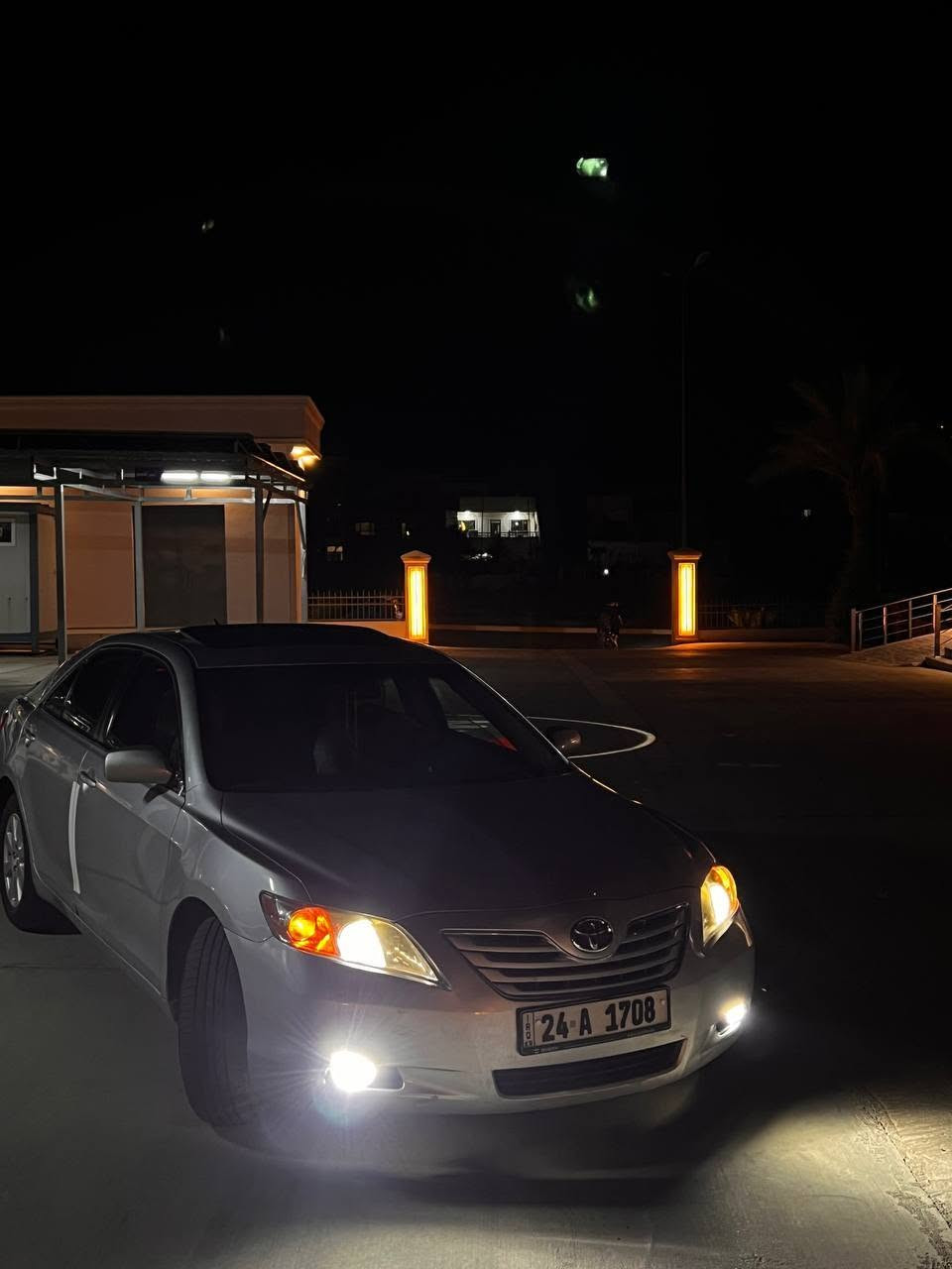 كامري 2009 XLE - limited
بدون دعم و صبغ 
سنوية جديدة الى 2028
گير اوتوماتيك , فول مواصفات تبريد مركزي ، سلايد , گير و محرك شرط 

المشتري يتواصل على الرقم 
*********** سميل, دهوك
