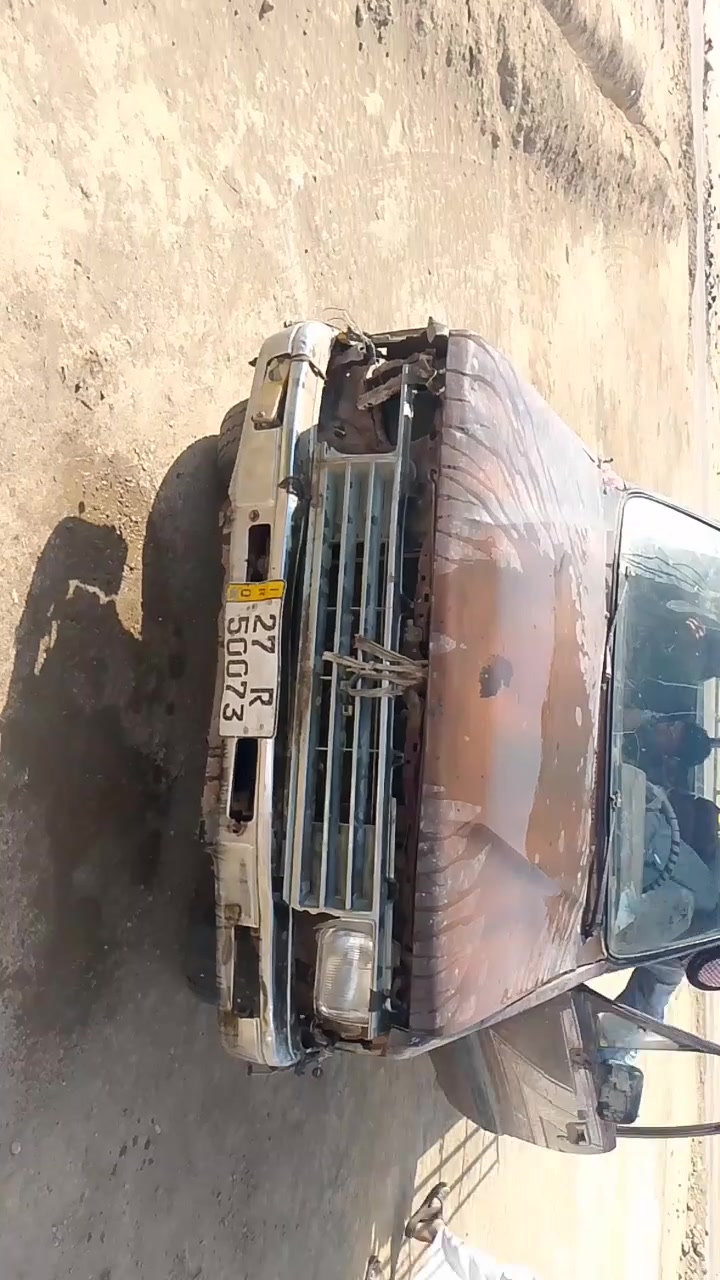 سلام عليكم سياره للبيع بيكم موديل 86 رقم دولي انكليزي ذي قار 
عنوان ناصريه شطره سعر20 بيه مجال رقم تصال ***********

