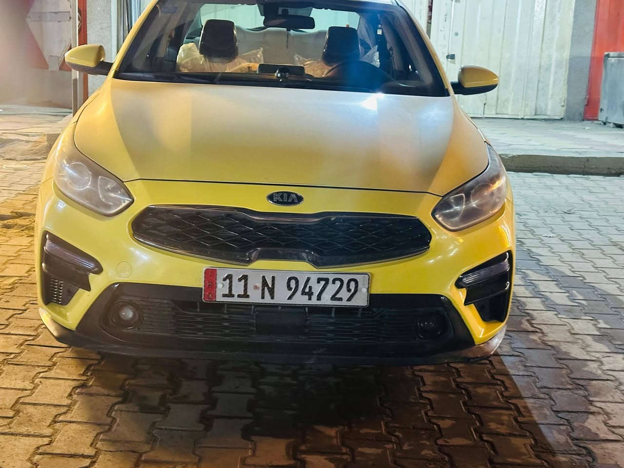 السلام عليكم كية فورتي للبيع موديل 2020
توقيف ذاتي تحكم ستيرن معروضة مواصفاتتهه بلسونار موجود رقم انكليزي سيارة بسمي تحويل ثاني يوم مصفرة هيئة وغرامة تخم تاير السعر 132 وبيها مجال لل استفسار الاتصال ع الرقم ***********
