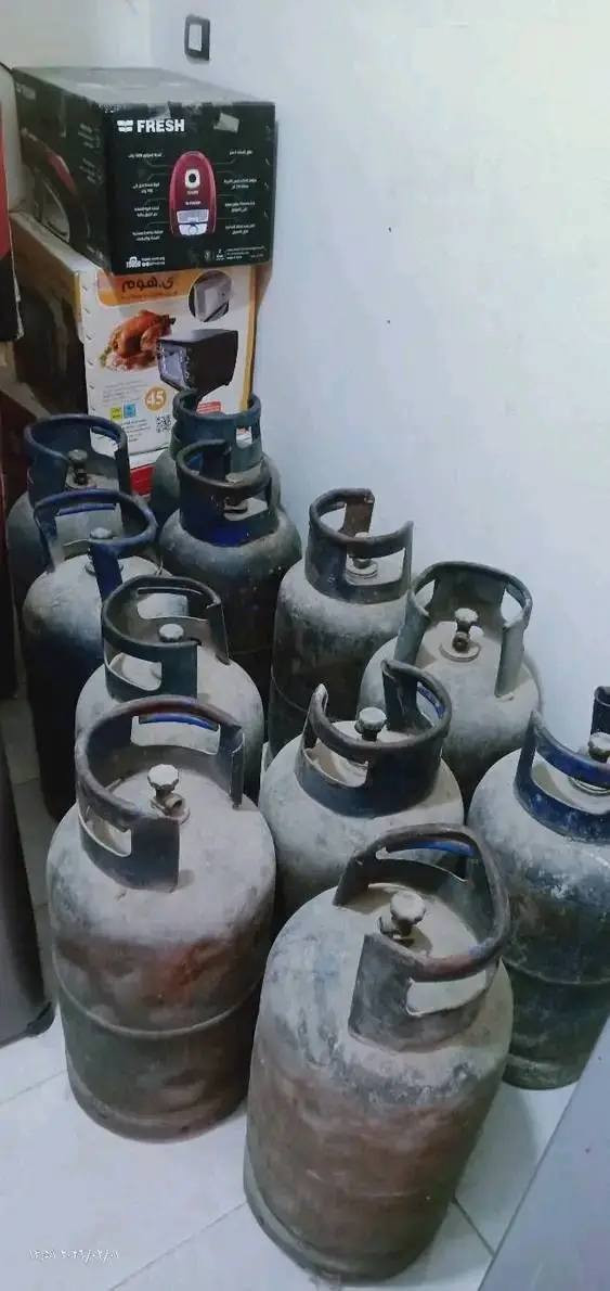 السلام عليكم عندي 32جره حديد للبيع 
سعر الوحده 425 طبعن كلون سورين نظامين وع الفحص تواصل خاص والله يجبر ع جميع


**إذا كنت صاحب هذا الإعلان وتريد حذفه لأي سبب، رجاءا أرسل رسالة إلى الدعم الفني**