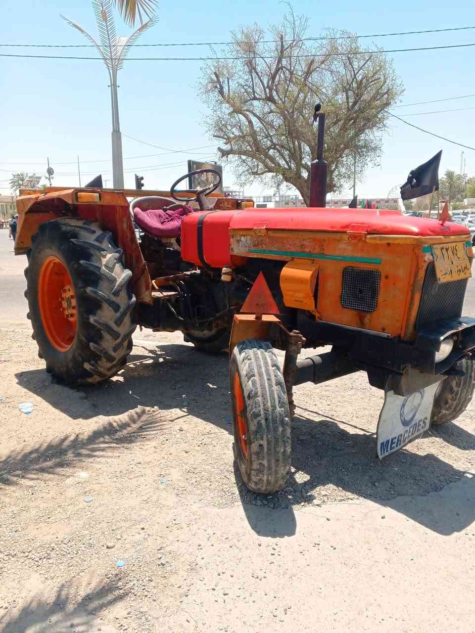 ماكينه جاهزه للبيع موديل 84 العنوان ديالى بعقوبه، ***********
