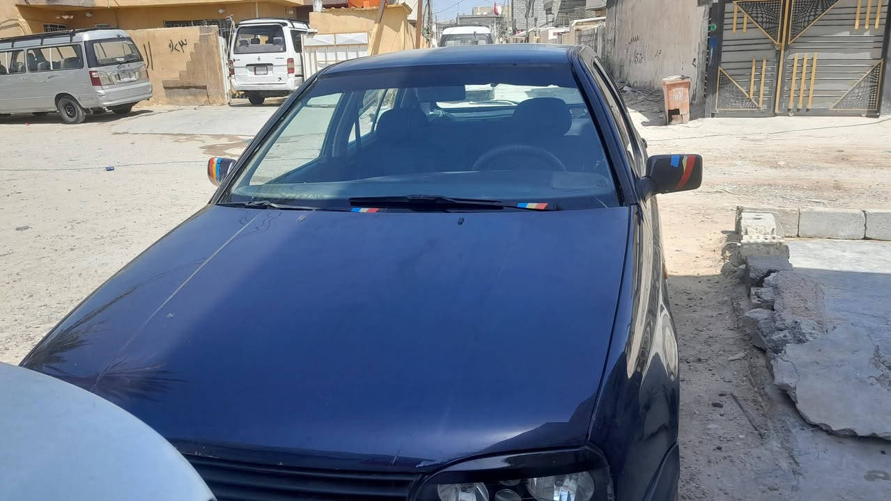 السلام عليكم اني صاحب هاي السياره واطلب عليها راح اقدم عليها طلب حجز السياره مده 10تيام ميتصل احجزها لان ماعرف عدمنا هسه ***********
