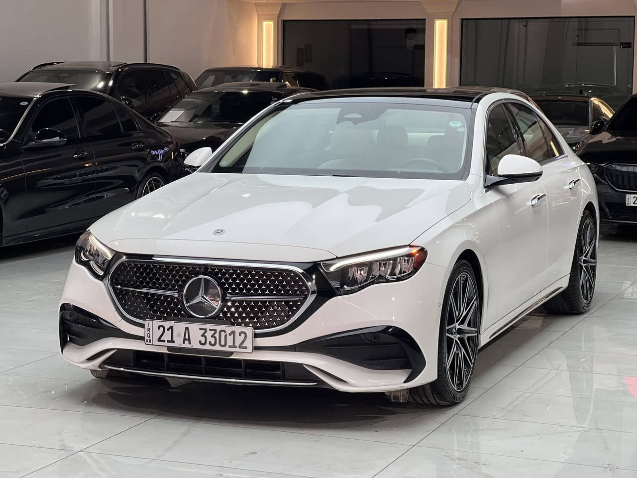 Mercedes Benz E350 2025
كلين تايتل كفالة عامه 
ماشيه 32.000 مايل 
ابيض داخل ابيض 
AMG KIT بلادي 
360 كامرات 
كشنات تدفئه وتبريد 
وارد امريكي وضمان انتربول 
للاستفسار 
***********
***********

