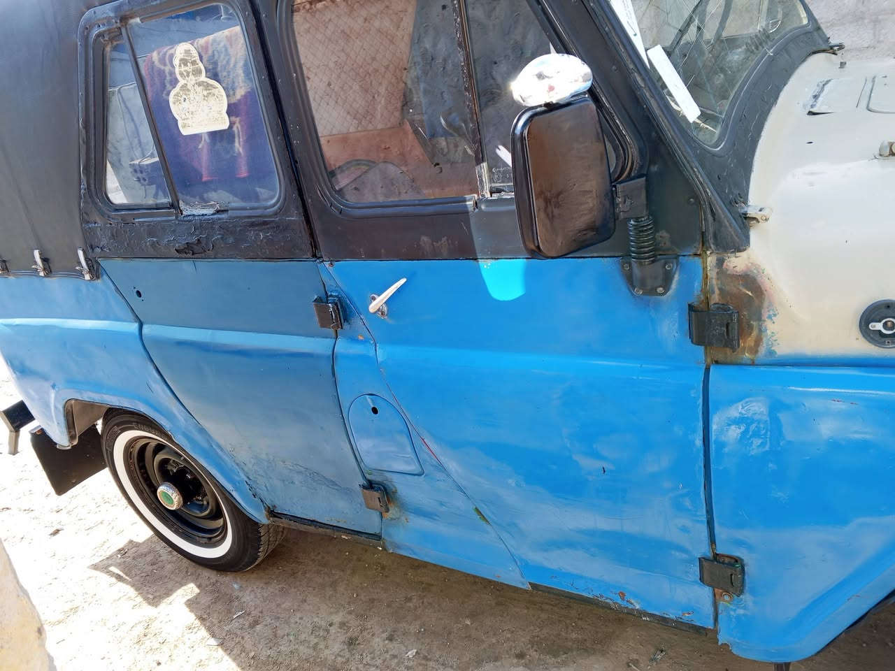 سياره اللبيع 88سعر 3وبيهه مجال ***********
